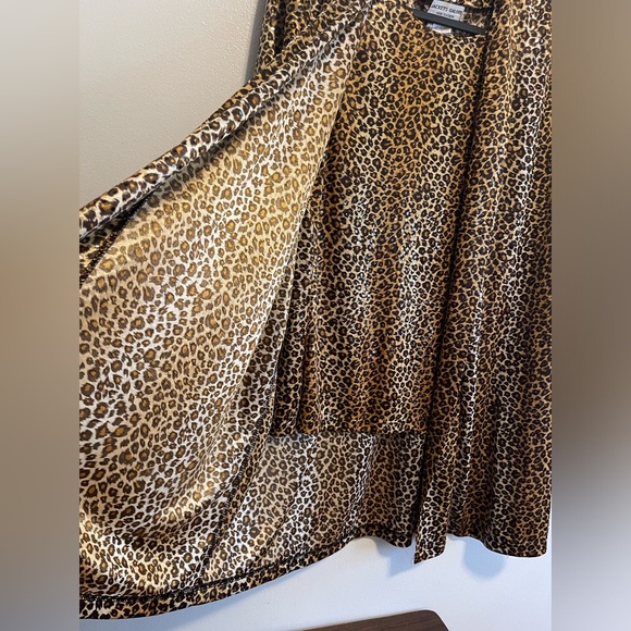 Vintage, Jackets Galore leopard print top & jacket. Excellent condition. - Picture 4 of 8